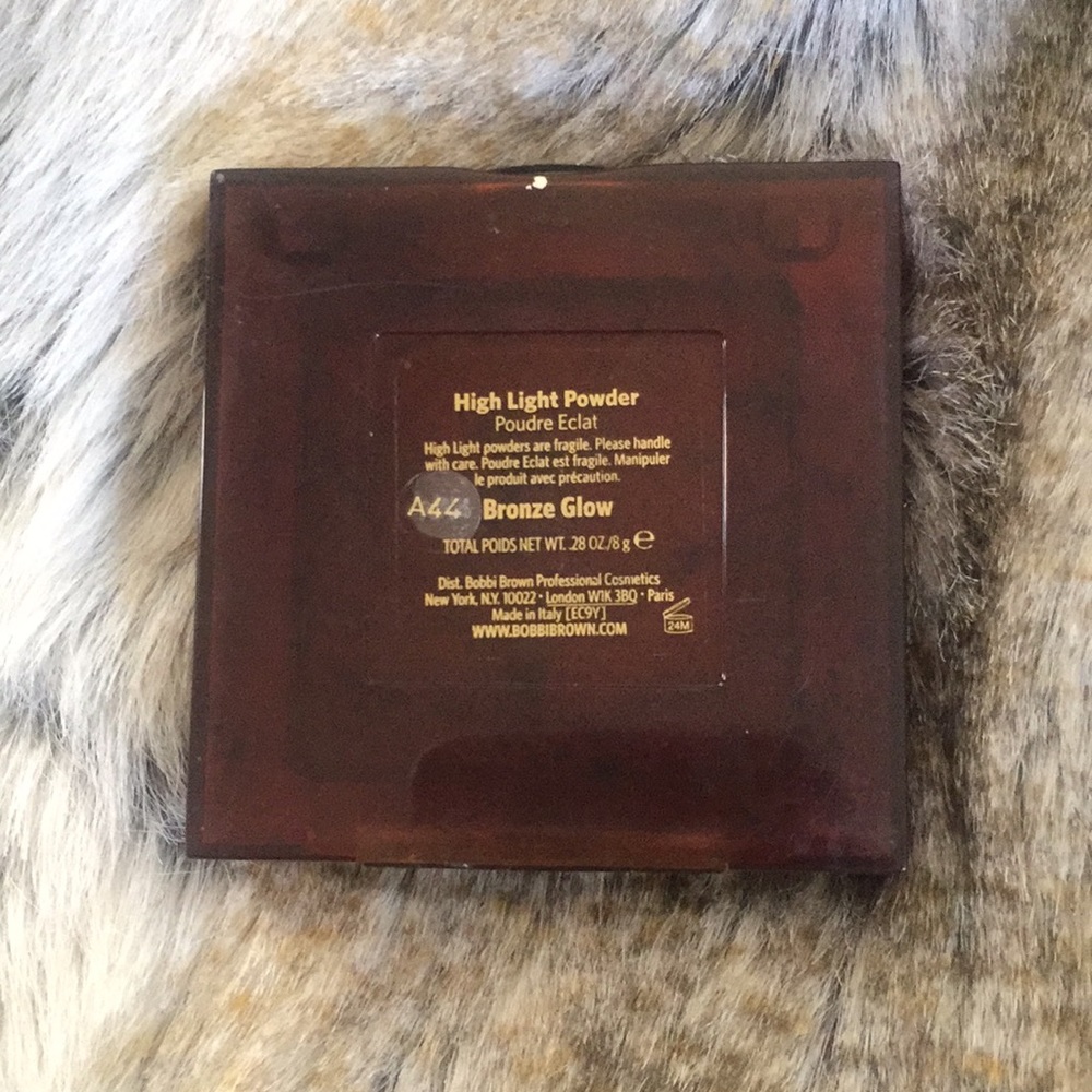 BOBBI BROWN HIGH LIGHT POWDER - Picture 3 of 3